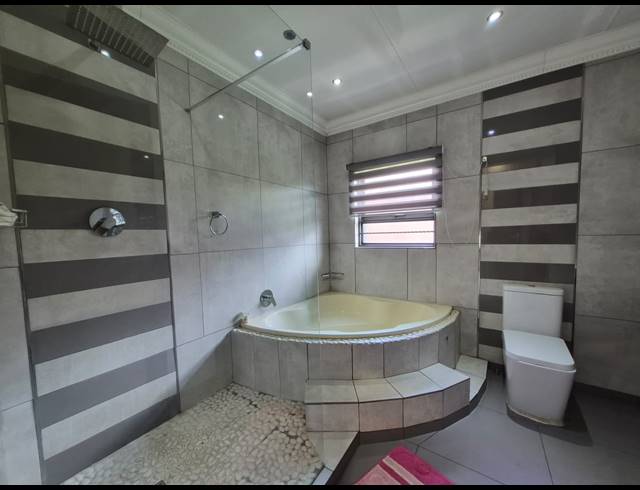 3 BEDROOM HOUSE FOR SALE IN COMET